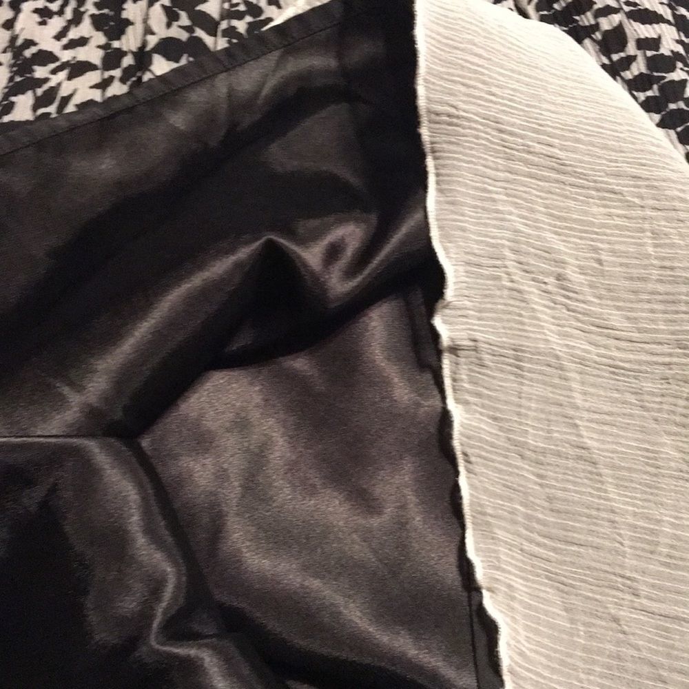 Express XS  halter dress - Picture 5 of 8